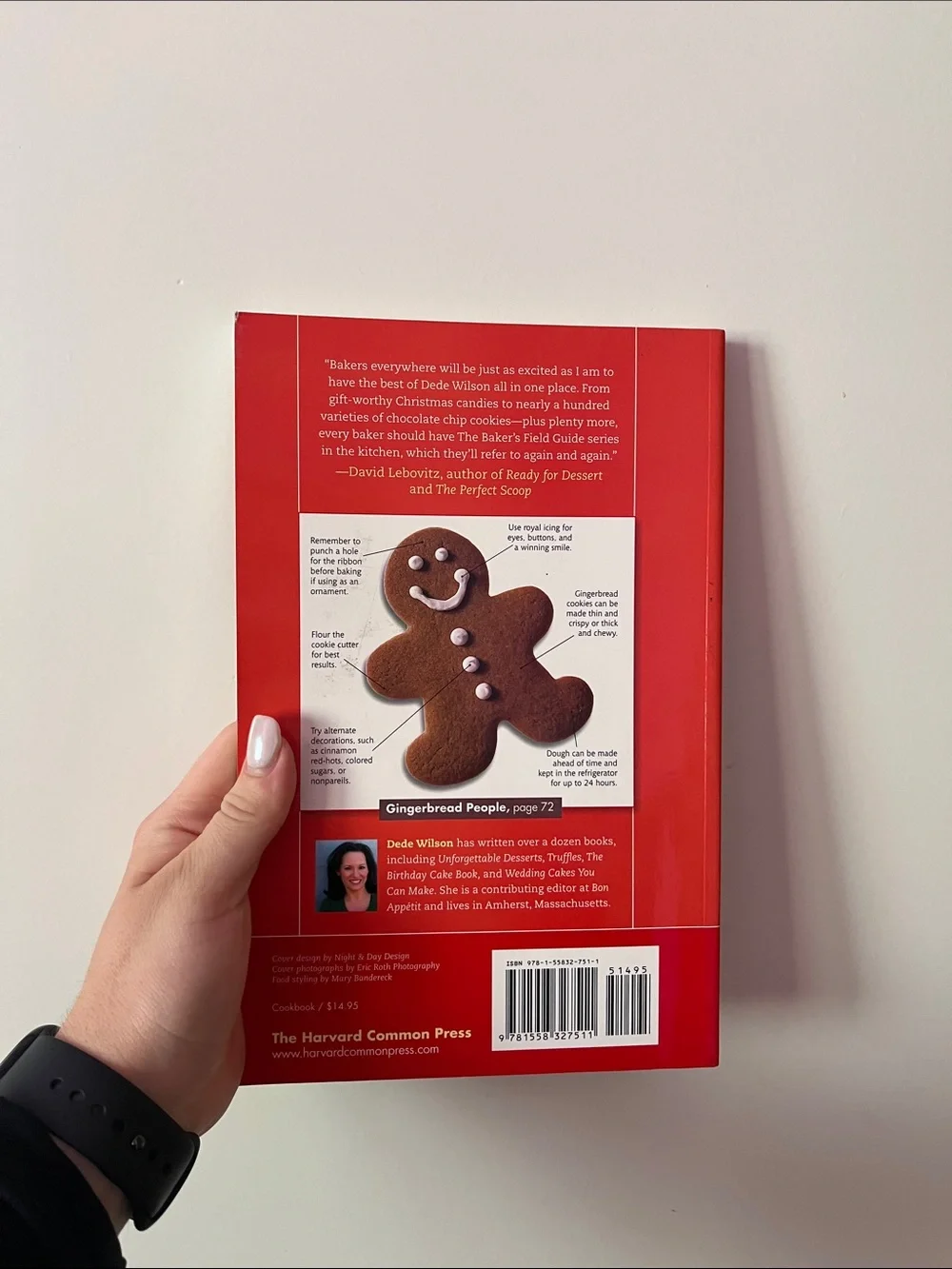 A Baker's Field Guide to Christmas Cookies - Red & White Cookbook